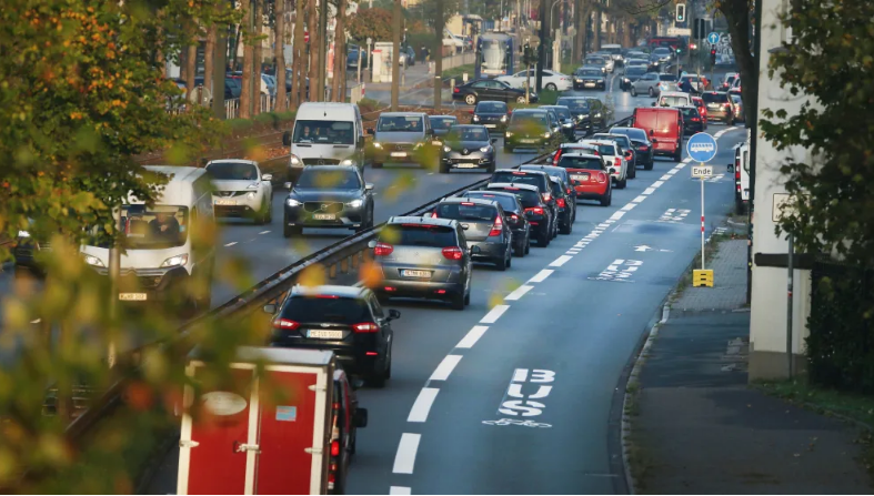 You are currently viewing دوسلدورف – إجراءات جديدة لتقليل حركة المرور في المدينة